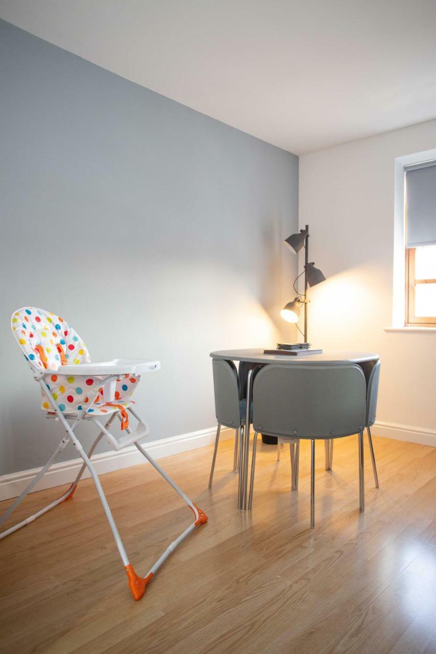 Quire Court Apartment Gloucester Buitenkant foto