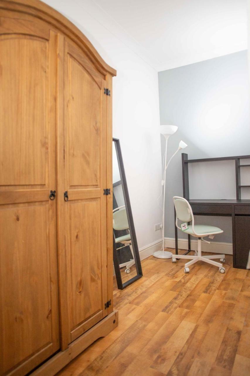 Quire Court Apartment Gloucester Buitenkant foto