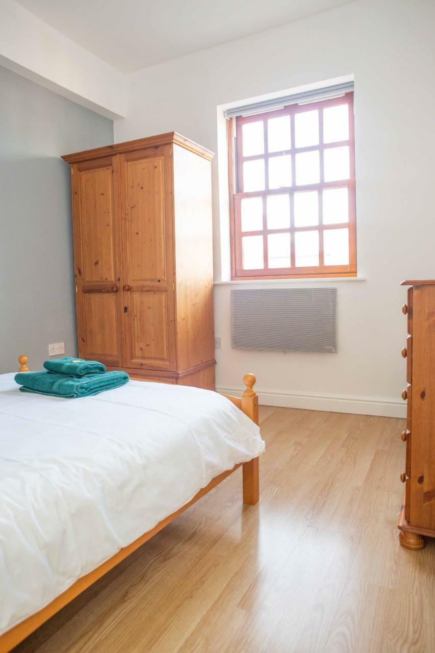 Quire Court Apartment Gloucester Buitenkant foto