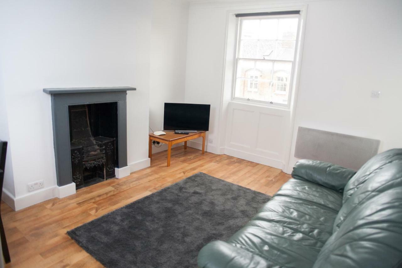 Quire Court Apartment Gloucester Buitenkant foto