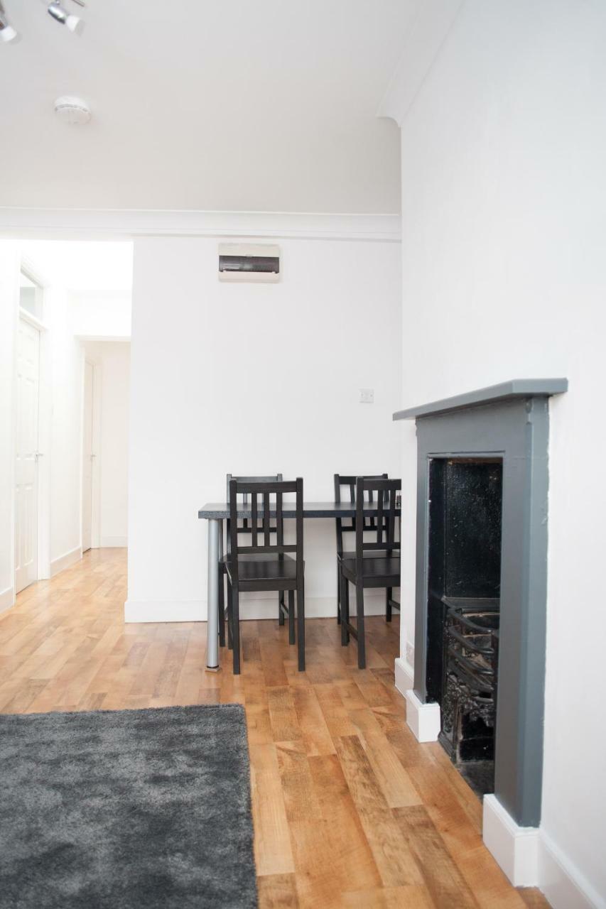 Quire Court Apartment Gloucester Buitenkant foto