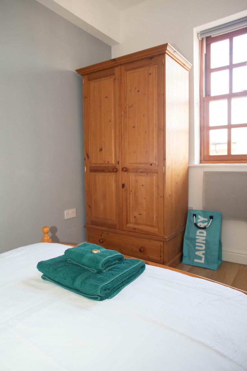 Quire Court Apartment Gloucester Buitenkant foto
